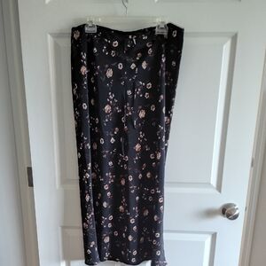 Elegant Floral Black Maxi Skirt